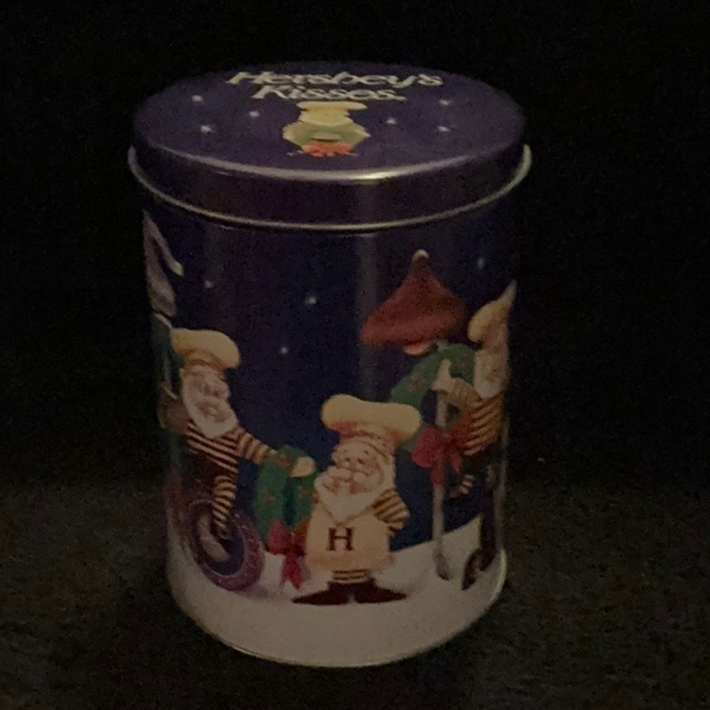Hershey's Holiday Tin - Purple